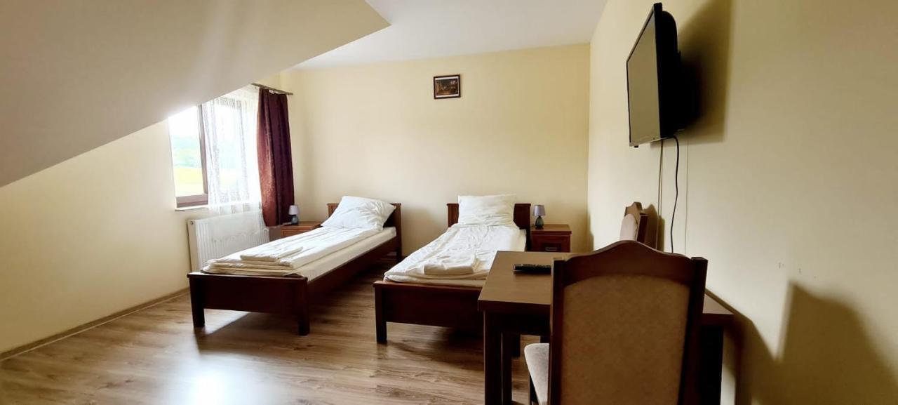Gosciniec Na Stoku Pokoje 2,3,4 Osobowe, Cisza, Spokoj, Widok Na Stok Narciarski, Lasy, Laki Bobliwo ภายนอก รูปภาพ